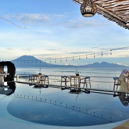Suite Ocean Blue Batununggul Exterior foto