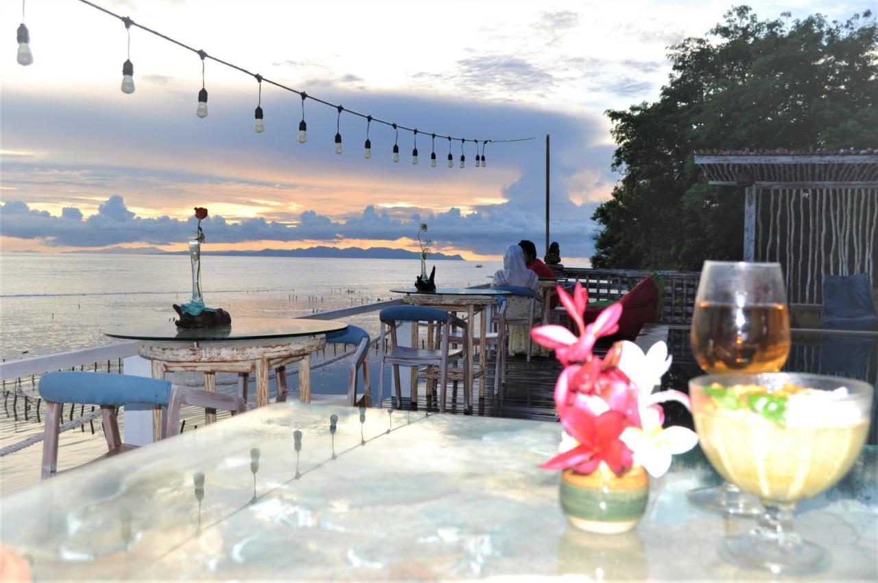 Suite Ocean Blue Batununggul Exterior foto