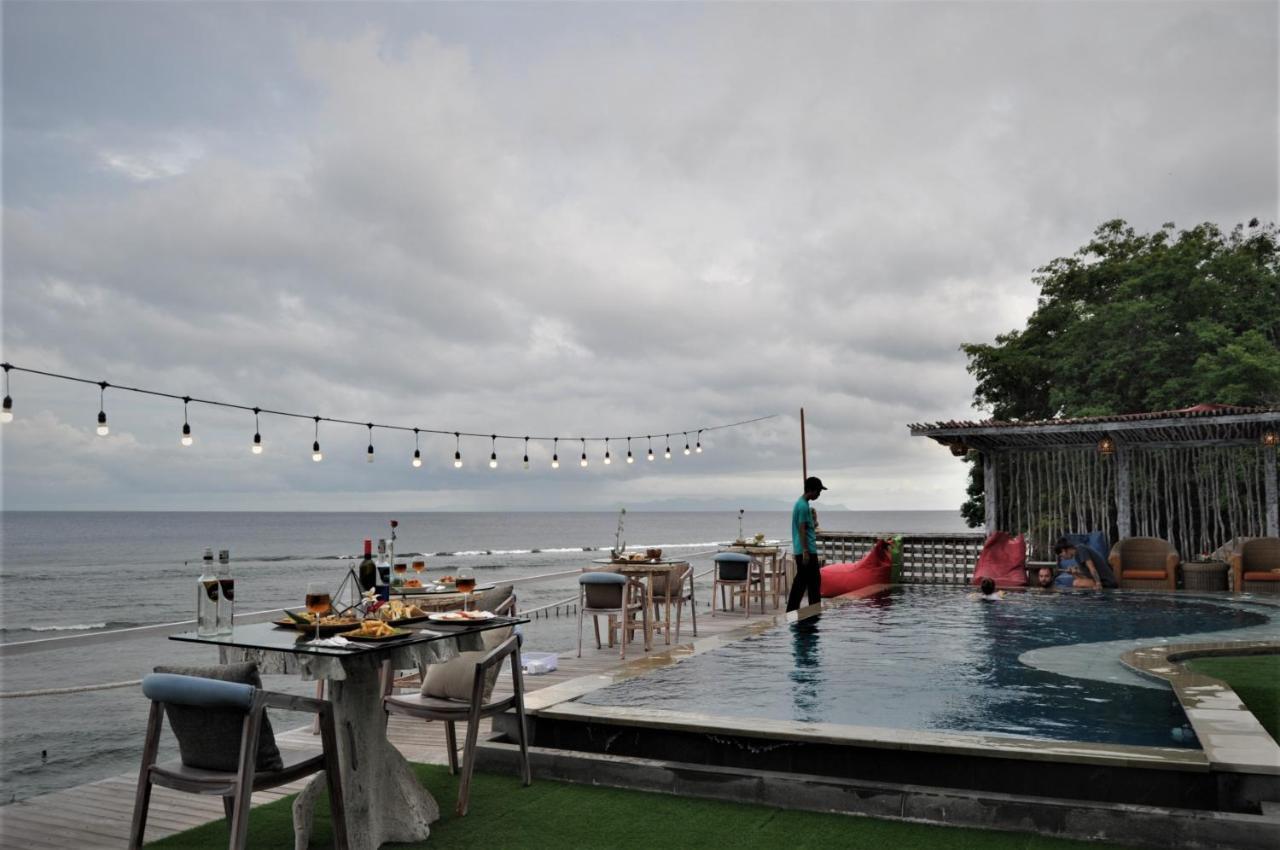 Suite Ocean Blue Batununggul Exterior foto