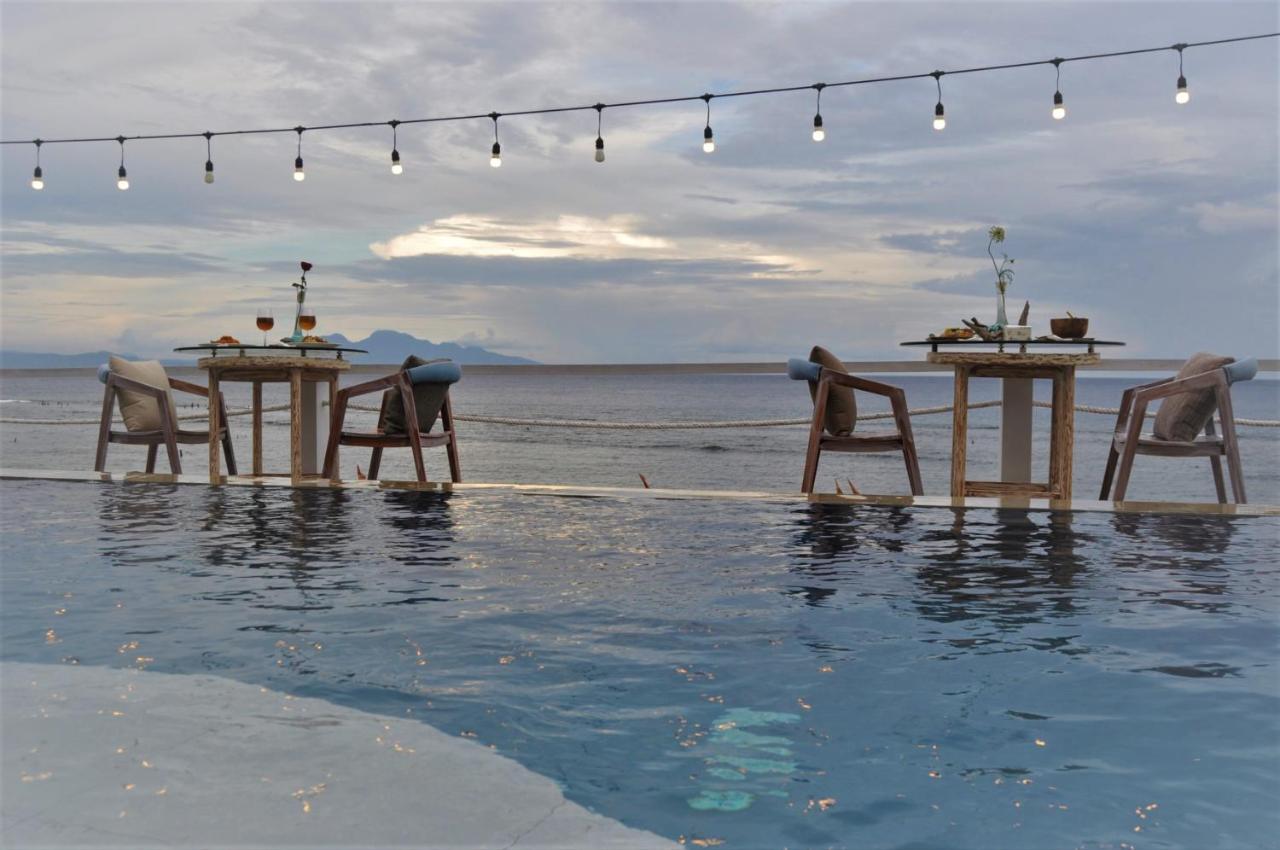 Suite Ocean Blue Batununggul Exterior foto
