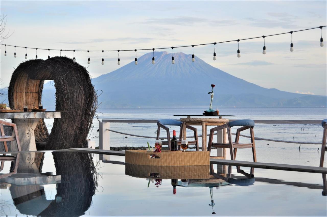 Suite Ocean Blue Batununggul Exterior foto
